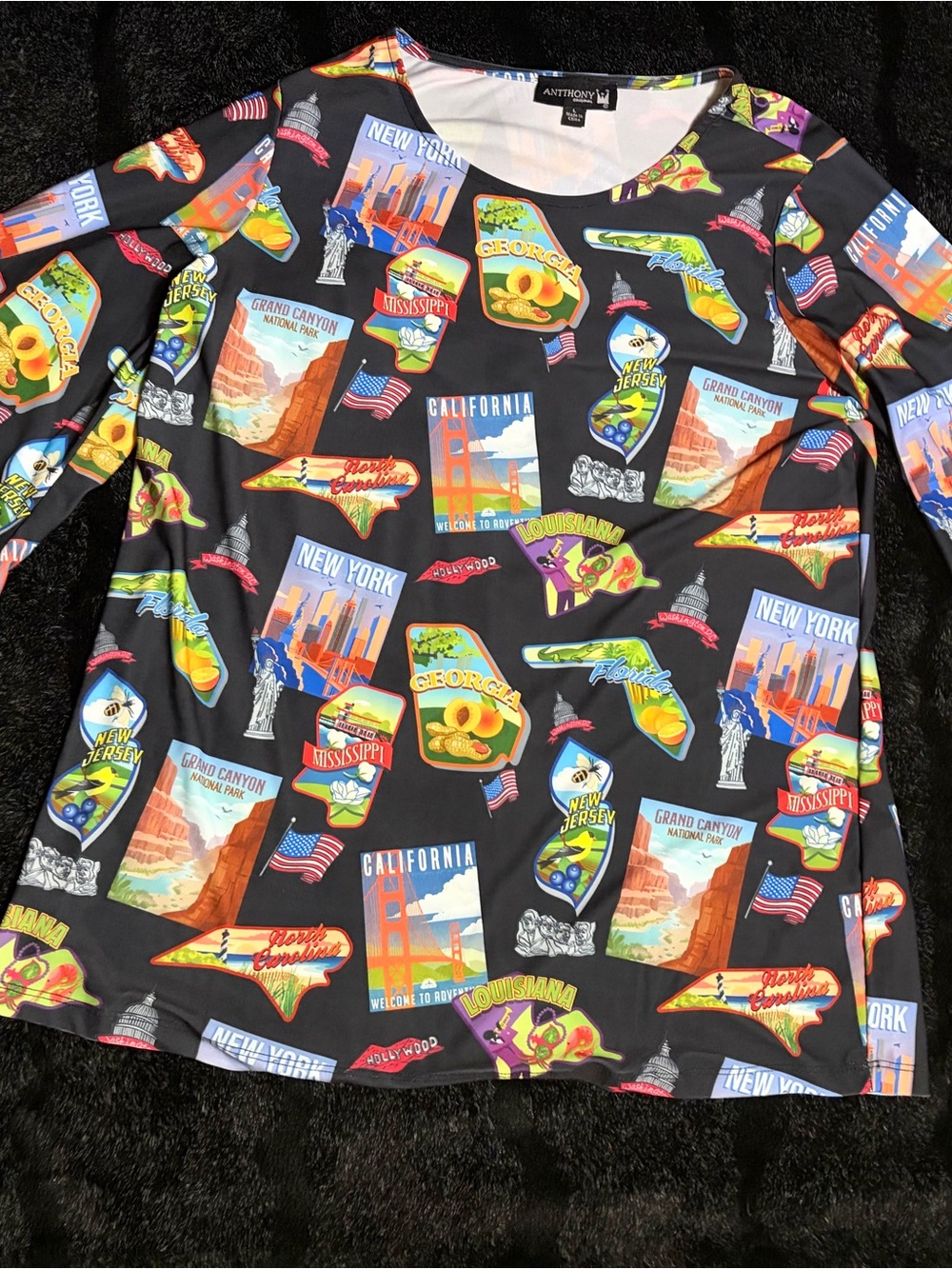 Anthony Original large black long sleeve graphic US states travel top